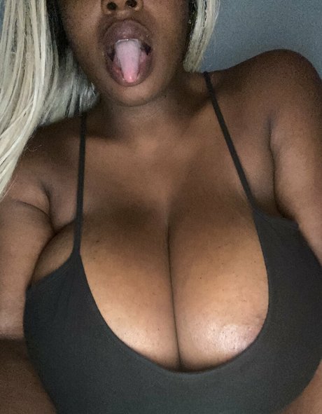 毛深い足のオンリーファンズ セクシーxxx 写真