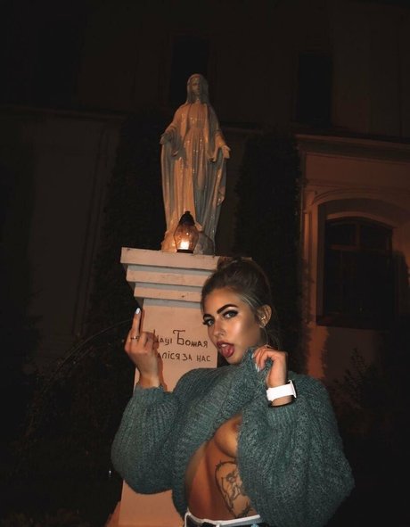 nastya marakuja 美しいスター 写真