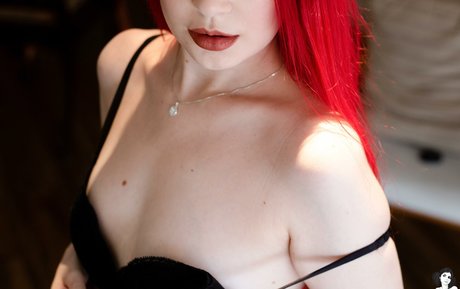 Manuela Mont 完璧なポルノスター 写真