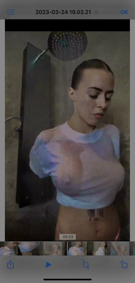 Ydrissia 最高の女優 写真