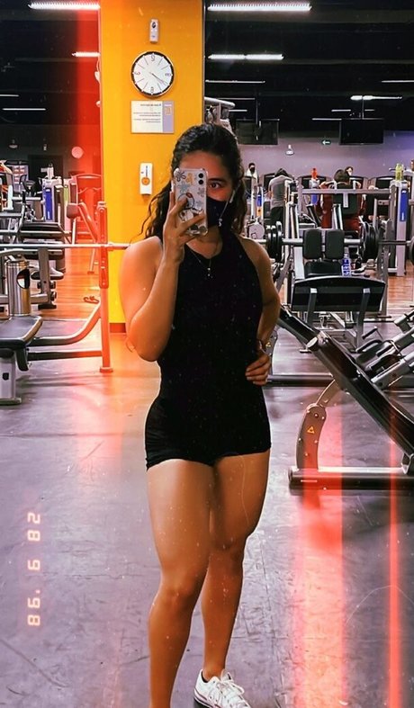 ナチュラルポーグオンリーファン 美しい裸 写真