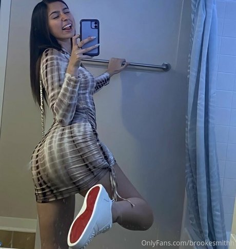 brookesmithh ポルノ女優 写真