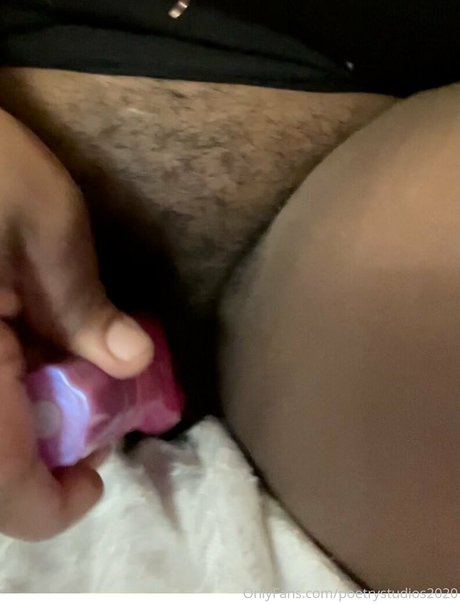 poetrystudios2020 最高の女優 写真
