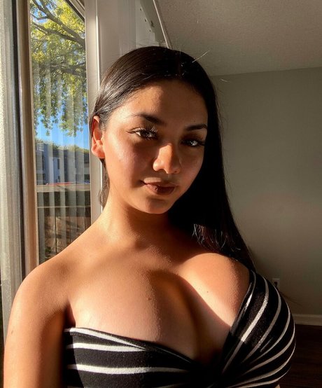 Candelaria ポルノスター 画像