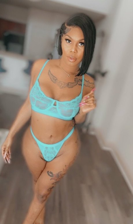 Ts Erin Monroe 最高のポルノスター 写真