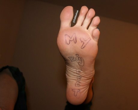 gabbiefeet ポルノスター ヌード 画像