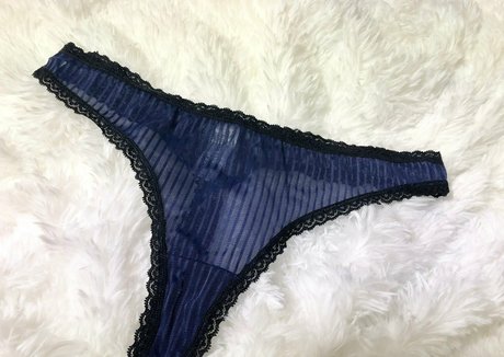 thealexismoon ヌードスター 写真