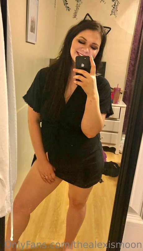 thealexismoon 完璧な女優 写真