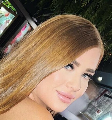 Kyleen Irvine ポルノスター ヌード 写真