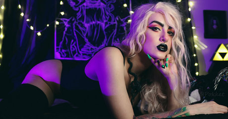 asmr 足 オンリーファンズ セクシーヌード 写真