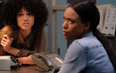 人気のトランスオンリーファンズ 無料ポルノ 写真