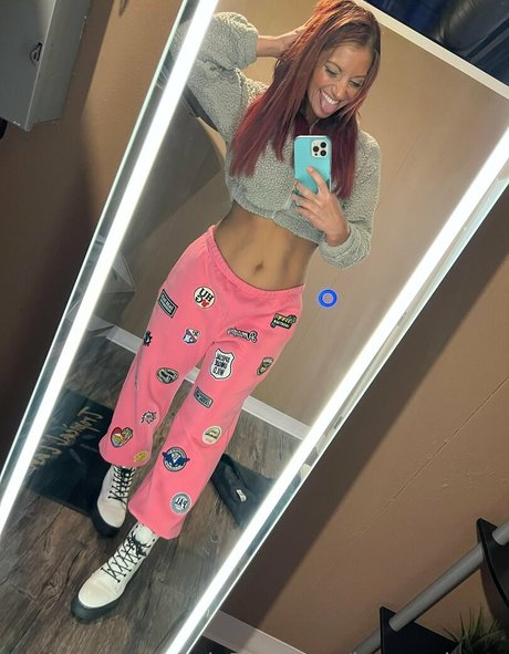 shelbyjames27 トップスター 画像