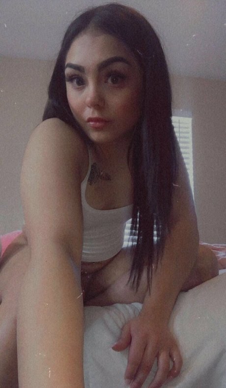 rissbby 可愛いモデル 写真
