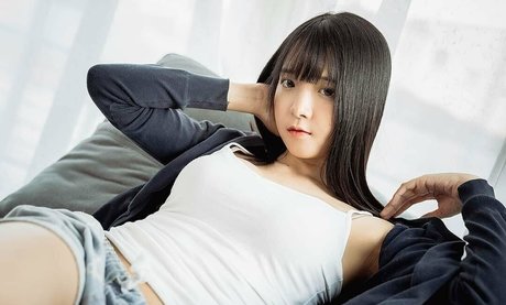 ヌードアジア人オンリーファンズ セクシーxxx 画像