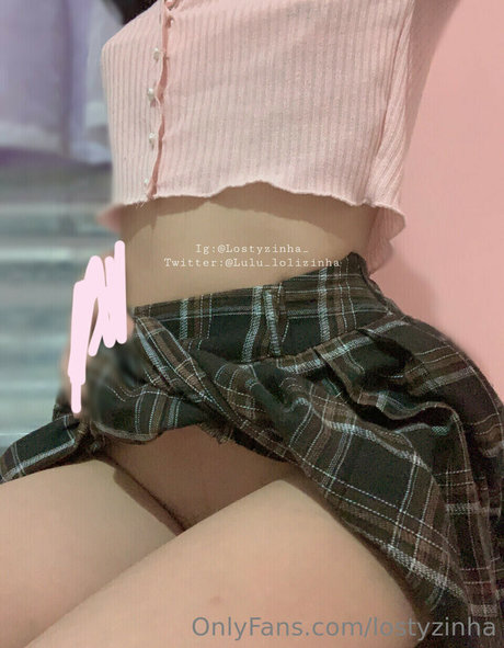 Lostyzinha XXXモデル ギャラリー