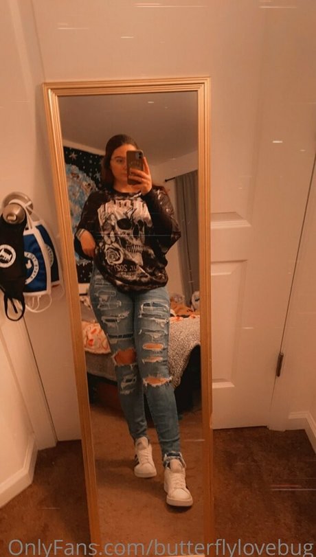 ジムレギンス オンリーファンズ セクシーヌード 写真