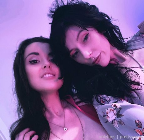 prettywavvy ポルノスター セックス 画像