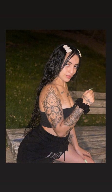Claudia Vale かわいいポルノスター 写真