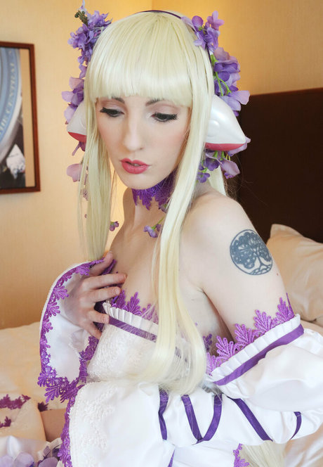 elegant valkyrie 裸のモデル 写真