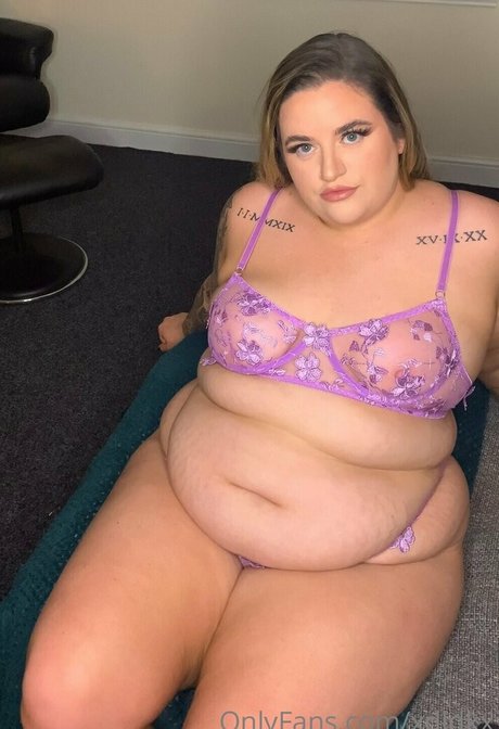 オタクなティーンのオンリーファンズ 可愛い 写真