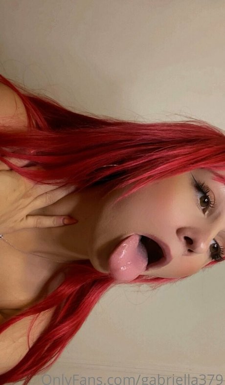 gabriella379 独占女優 写真