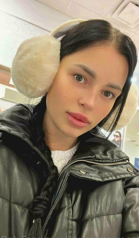 your milamoore セックスモデル 写真