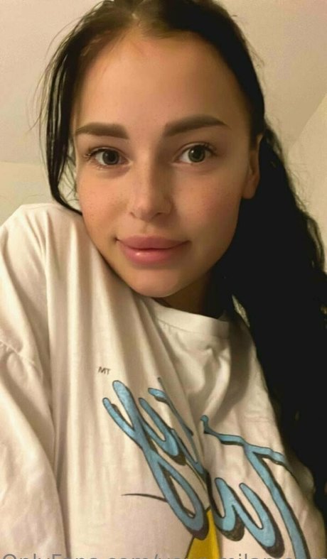 your milamoore セックスポルノスター 写真