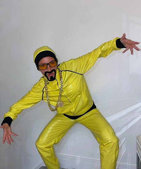 JOIティーンオンリーファンズ 無料セクシー ギャラリー