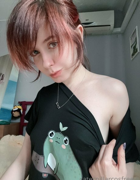 caterpillarcosfree セクシーなスター 写真