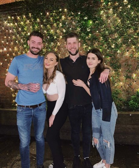 Helayna Birkett ヌードモデル 画像