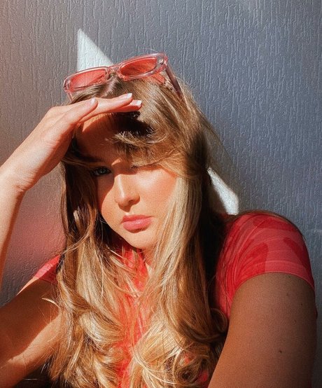 Helayna Birkett 最高のポルノスター 画像