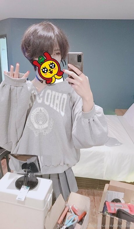 dingkubell ヌードモデル 写真