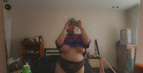 ja renee ポルノスター ヌード 写真