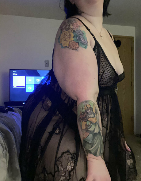 BDSM奴隷オンリーファンズ ホットセクシー 画像