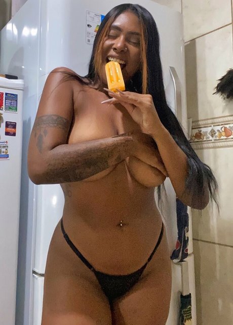Danielle Franciscone セクシーなスター 写真