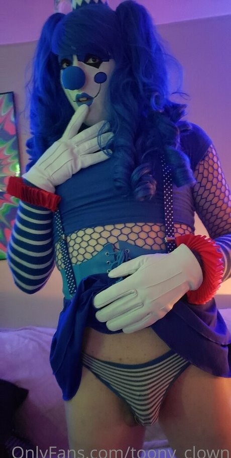 toony clown 無料女優 写真