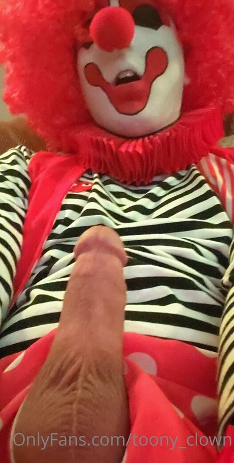 toony clown 無料モデル アーカイブ