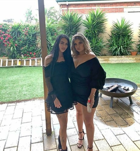 セクスティング無料オンリーファンズ セクシーヌード 写真