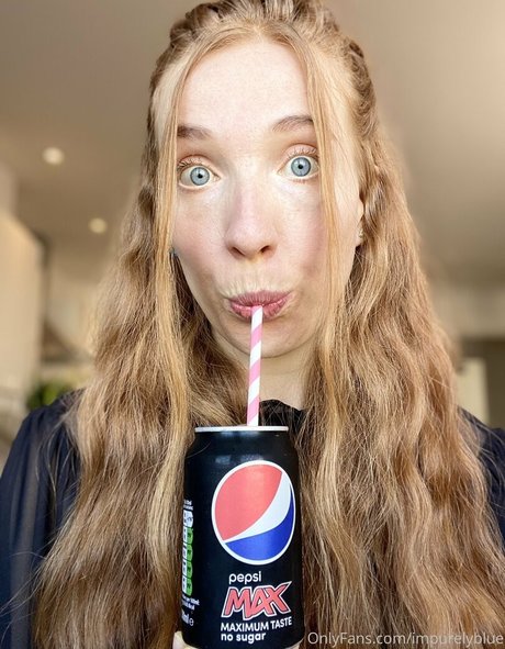 18 アジア人 オンリーファンズ セクシーヌード 写真