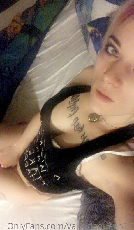 valkyriequeen27 ポルノスター エロティック 画像