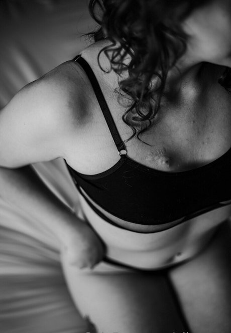 alisarose 高品質のスター 写真