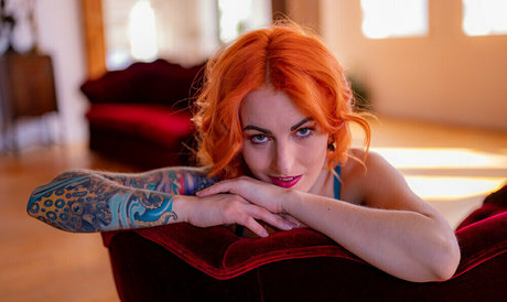 bellatrix アダルトモデル 画像