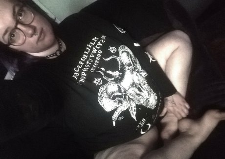 iamthepuppet profile image