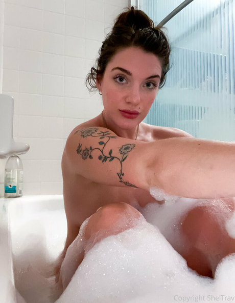 Blindcharity 高品質女優 写真