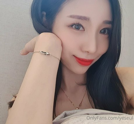 yeseul XXXモデル 画像