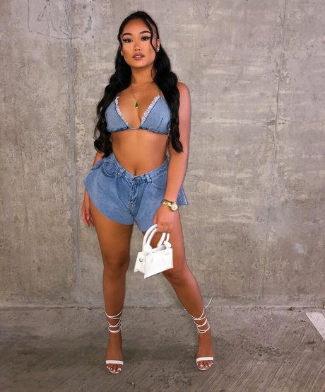 annouveauriche セックススター 写真