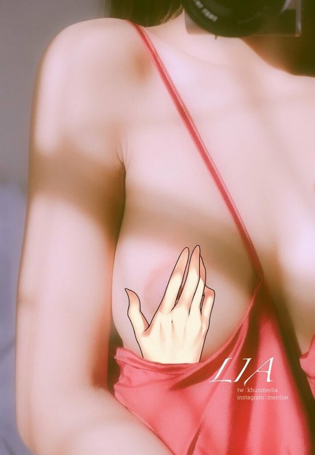 Khunmerlia 美しいポルノスター 画像