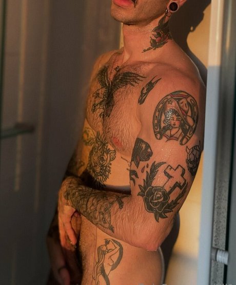 フェラチオ アジア人 オンリーファンズ ポルノグラフィック アーカイブ