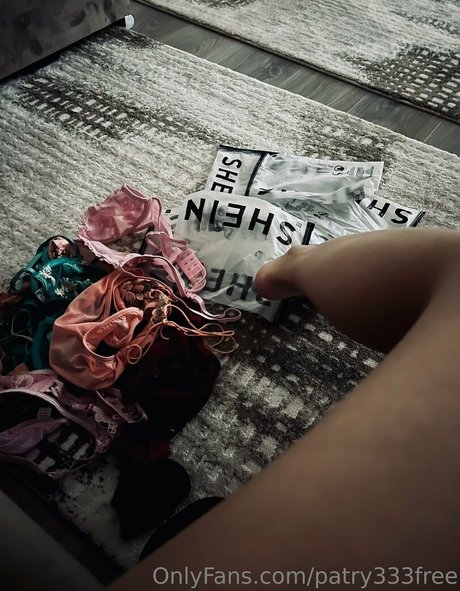 patry333free ポルノモデル 写真