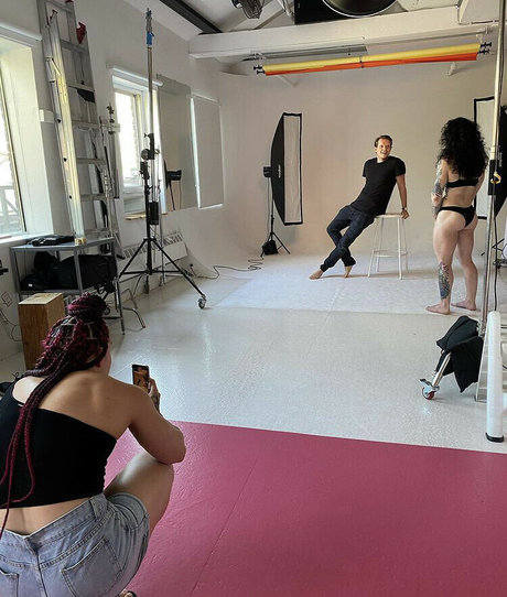 Natasha Aughey 完璧なモデル 写真